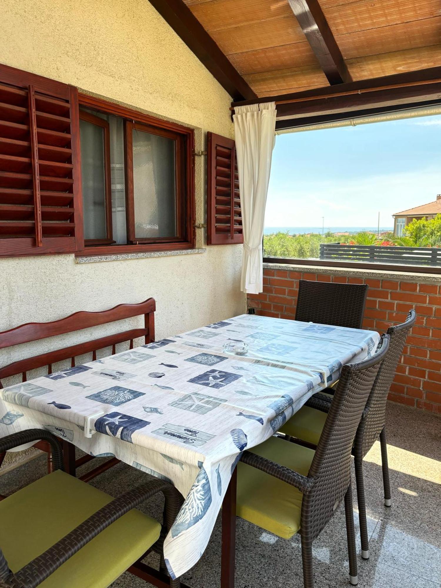Apartment Samanta Novigrad Istria Eksteriør bilde